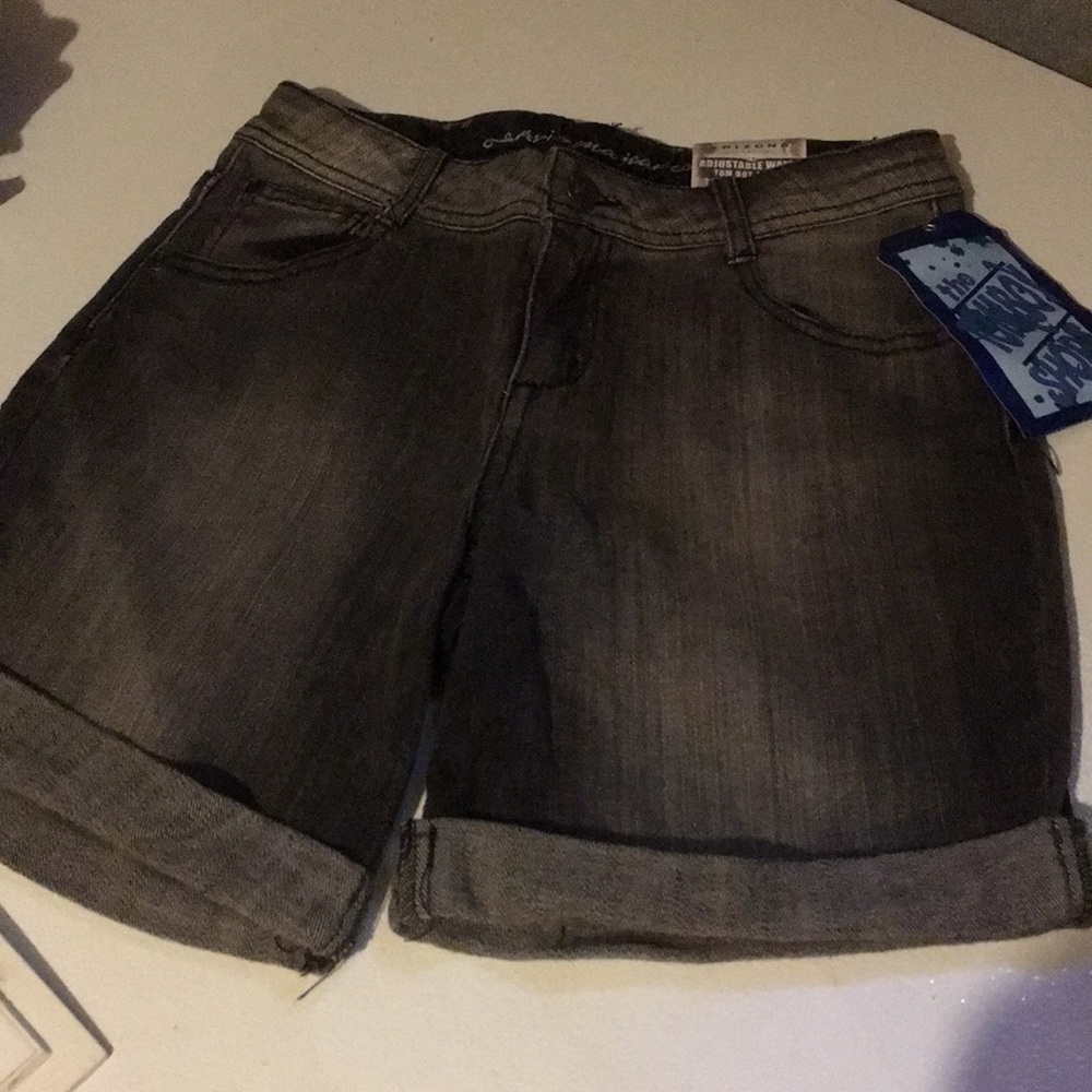 BRAND NEW girls shorts- size 16 Bermuda’s